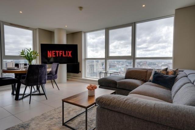 Tallest Building In The City Centre Sleeps 5 Incredible City Mountain And Lagan Views Belfast Ngoại thất bức ảnh